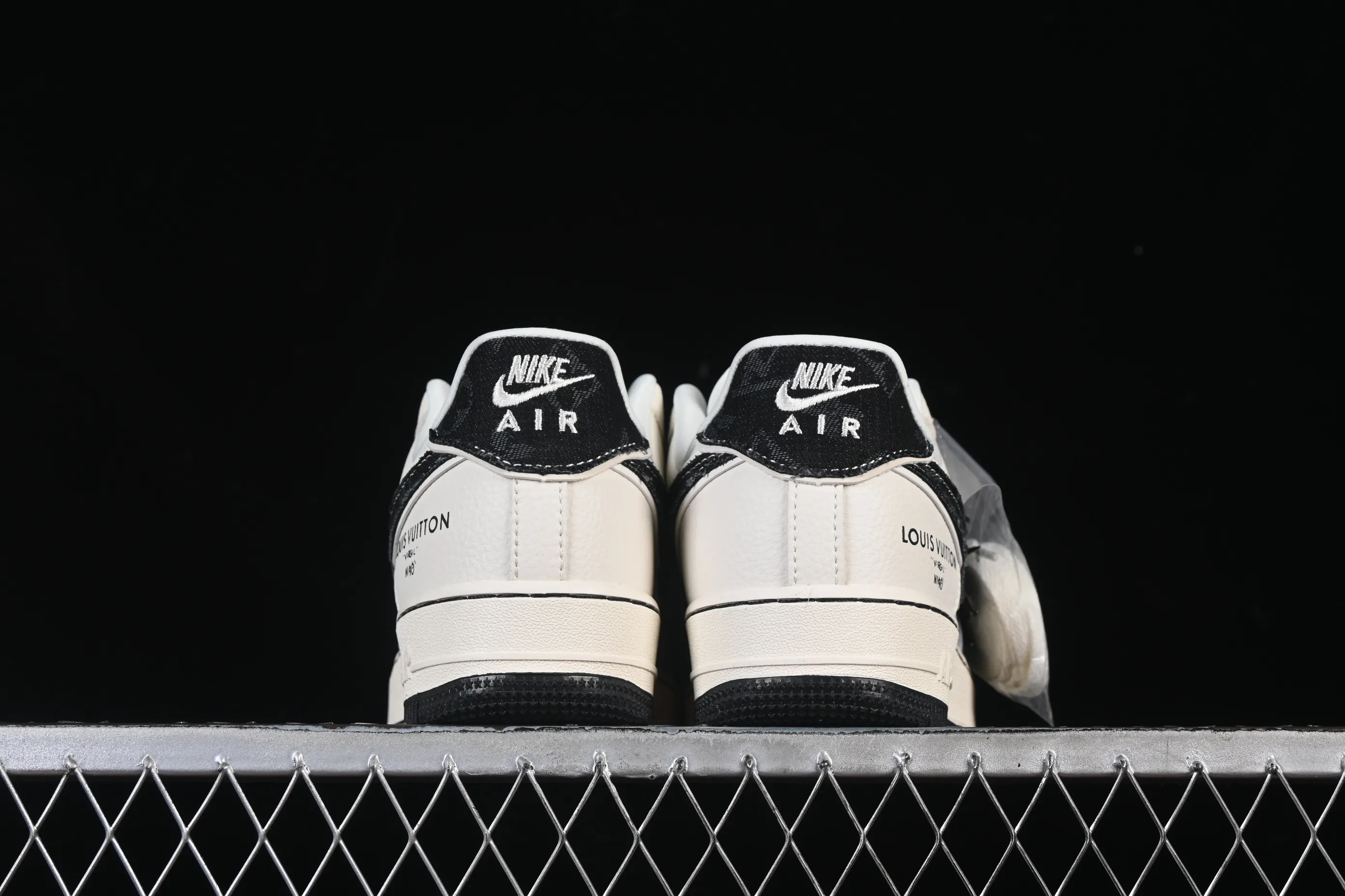 All categories Nk Air Force 1 Air Force series Nk Air Force 1 Low Air Force low top Nike Air Force 1'07 Low joint beige denim hook Air Force 1 low top casual sneakers DD1982-320